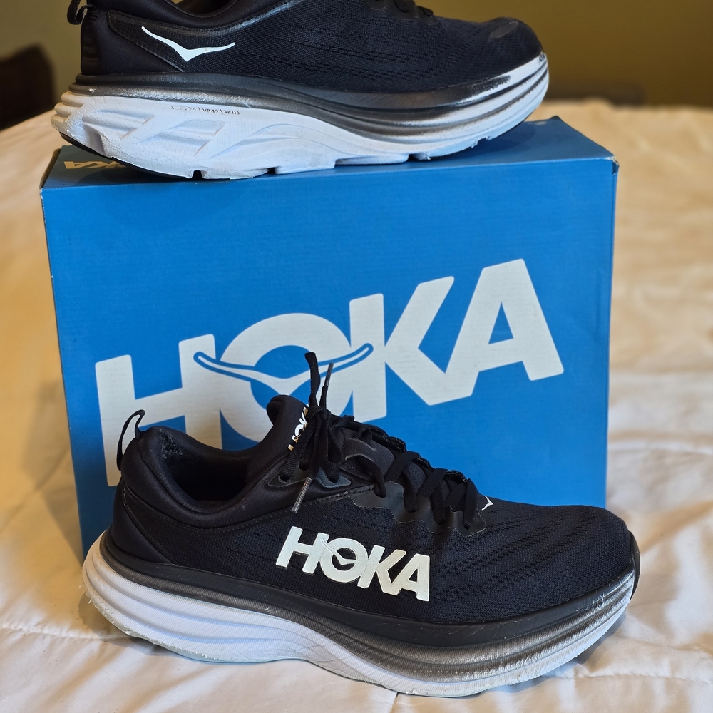 HOKA Bondi 8